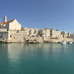 La Terrazza Sul Mare - Dimora Di Charme * ג'ובינאצו