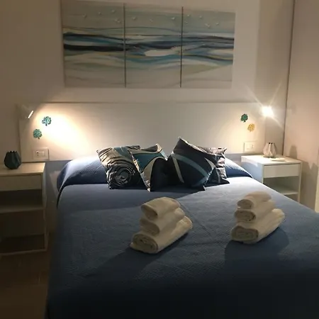 Apartman La Terrazza Sul Mare - Dimora Di Charme *