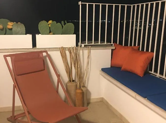 Apartament La Terrazza Sul Mare - Dimora Di Charme Giovinazzo
